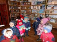 Дзверы ціха адчыні, кнігу ў госці запрасі 4