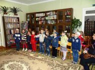 Мир детства добрый и счастливый (7)