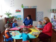 “Разам з кнігай мы расцём”