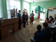 “Рождество и новый год — ждут ребят у ворот” (1)