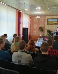 IMG-9a8e0424e4c9ede2c46f74d7aec75353-V